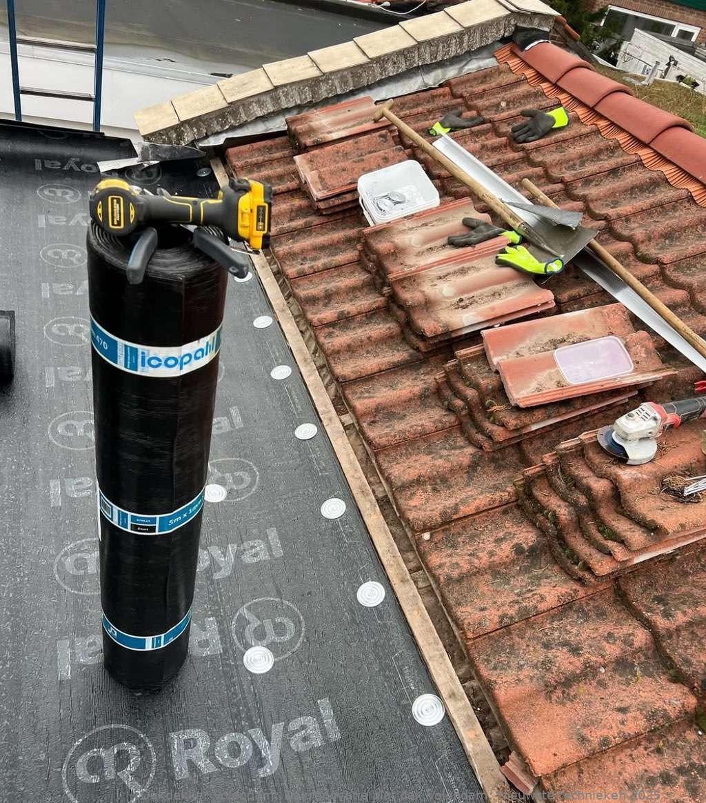 Dakrenovatie Van Plat Dak Volendam