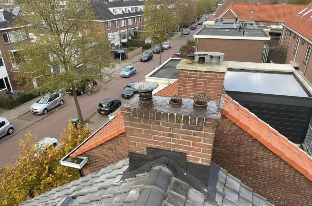 Lekkage Aan De Schoorsteen Volendam